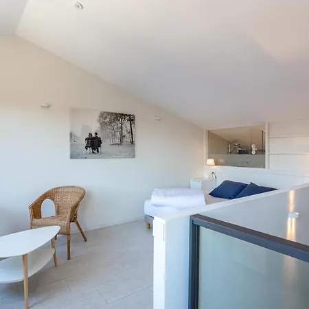 Libertat Bergamota Apartment *